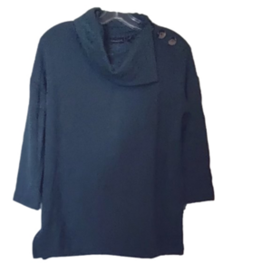 NWOT - Tahari Pullover Top with Button Detail
